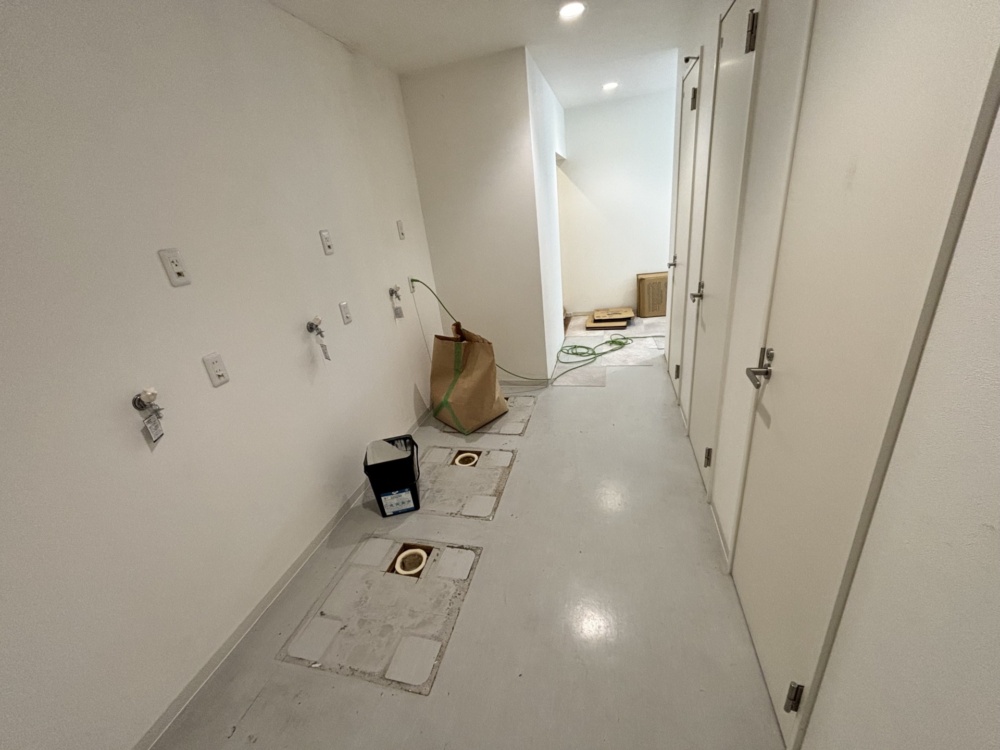 Bathroom Renovation at SEN OSAKA Share House